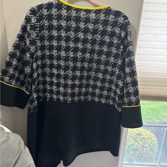 IC collection cute tunic top - Picture 2 of 3